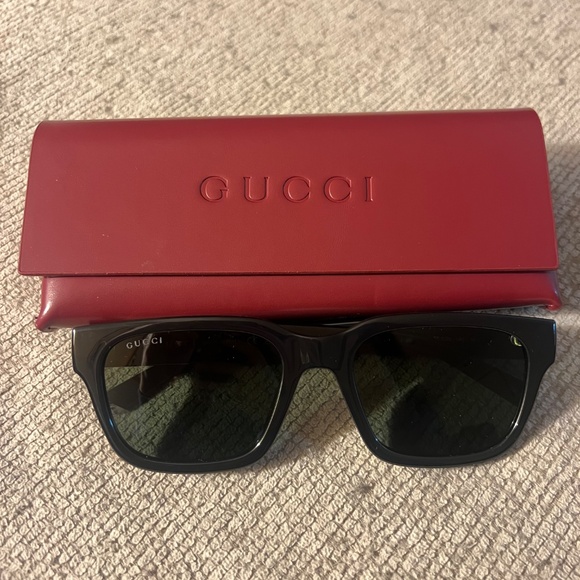 Brand New- Gucci Sunglasses - Picture 3 of 7